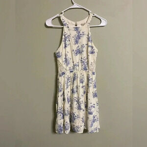 Disney Cinderella Dress Size Small Sleeveless Fit Flare Floral Lace Cut Out